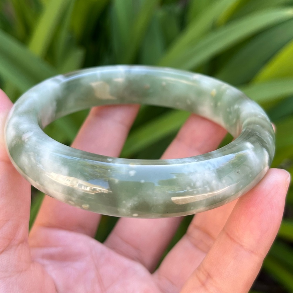 61mm inner diameter green white xiuyu jade bangle 1460